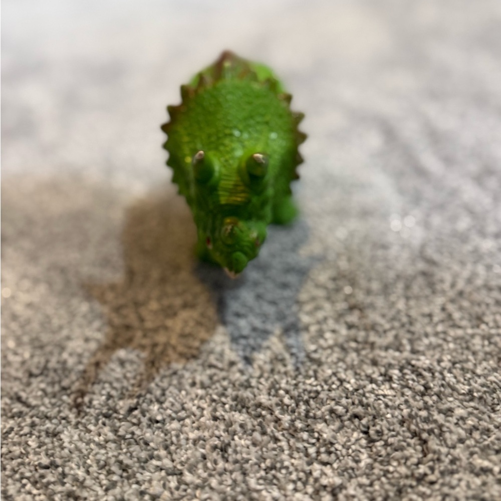 1997 Triceratops Dinosaur Dino Figure Made in China